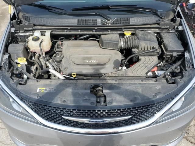 2018 Chrysler Pacifica Touring L Plus