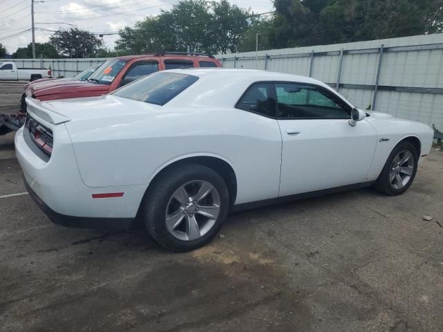 2015 Dodge Challenger SXT