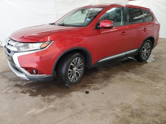 2016 Mitsubishi Outlander SE