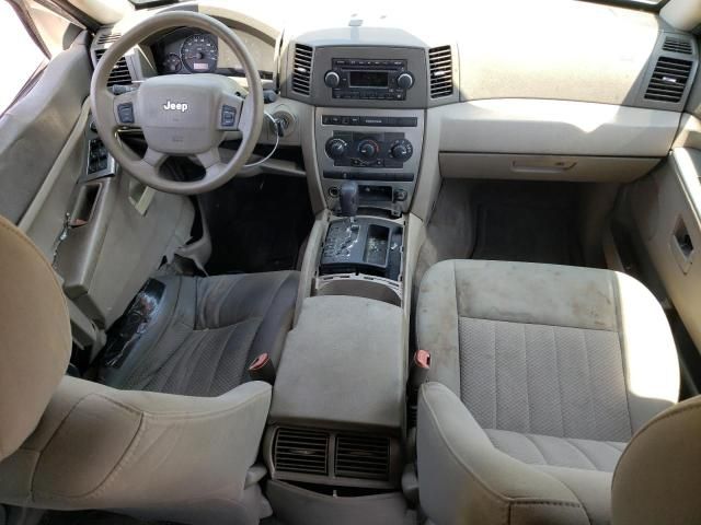 2006 Jeep Grand Cherokee Laredo