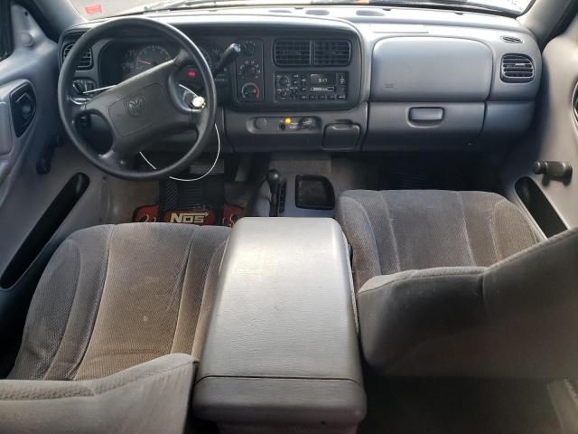 2000 Dodge Dakota