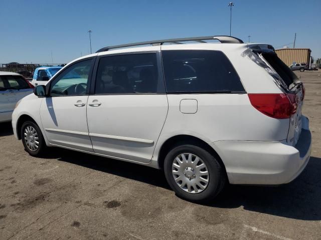 2006 Toyota Sienna CE