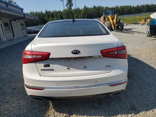 2015 KIA Cadenza Premium