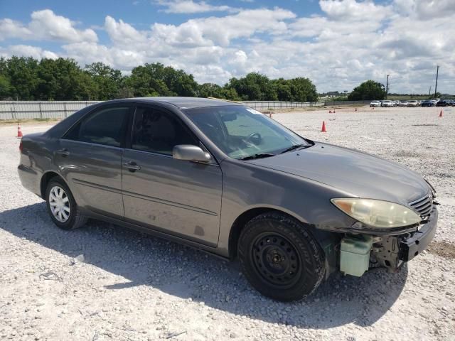 2005 Toyota Camry LE