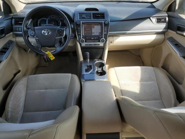 2014 Toyota Camry Hybrid