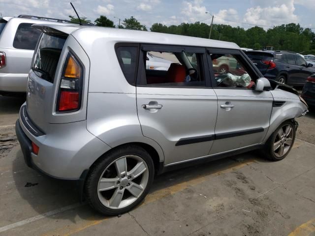 2011 KIA Soul +