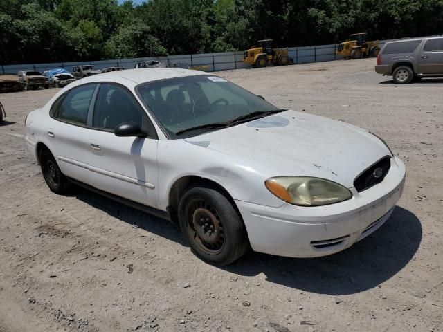 2005 Ford Taurus SE