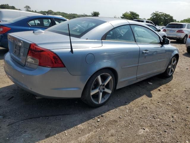 2011 Volvo C70 T5