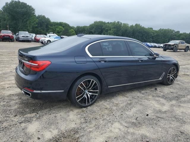 2016 BMW 750 XI