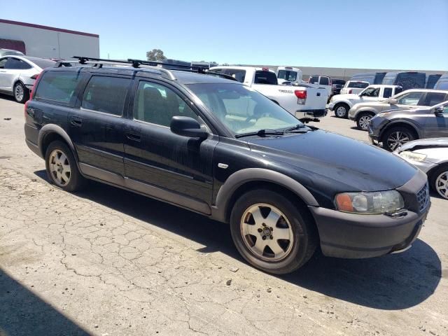 2004 Volvo XC70