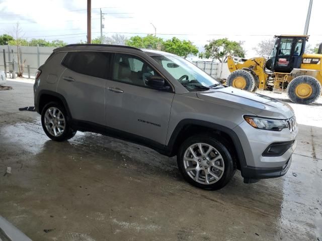 2023 Jeep Compass Latitude LUX