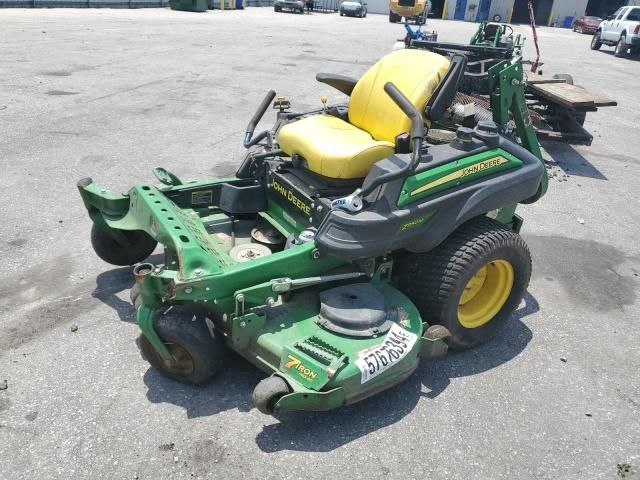 1999 John Deere Mower