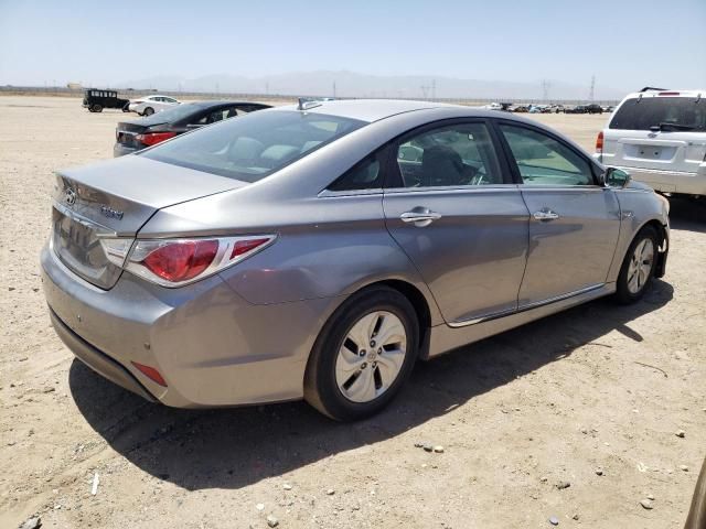 2013 Hyundai Sonata Hybrid