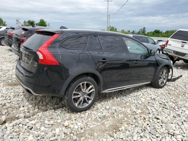 2016 Volvo V60 Cross Country Premier