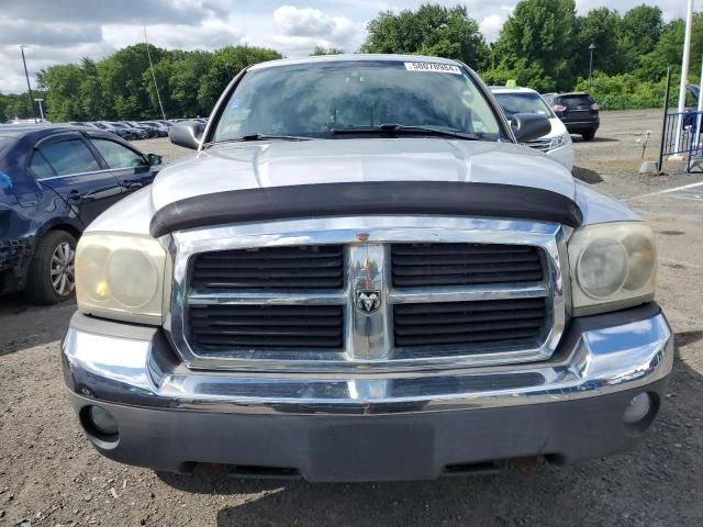 2005 Dodge Dakota Quad SLT