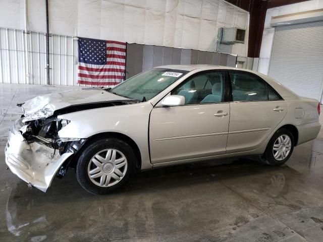 2004 Toyota Camry LE