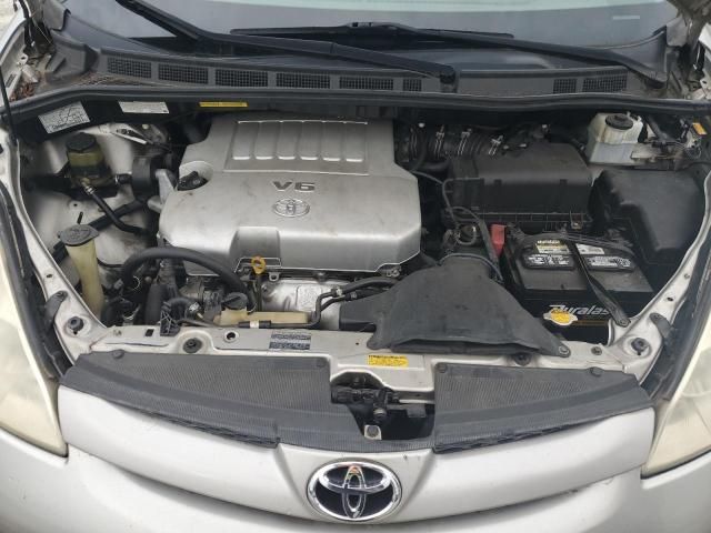 2009 Toyota Sienna CE