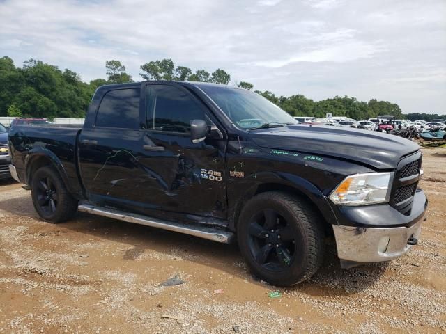 2015 Dodge RAM 1500 SLT