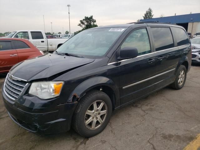 2009 Chrysler Town & Country Touring