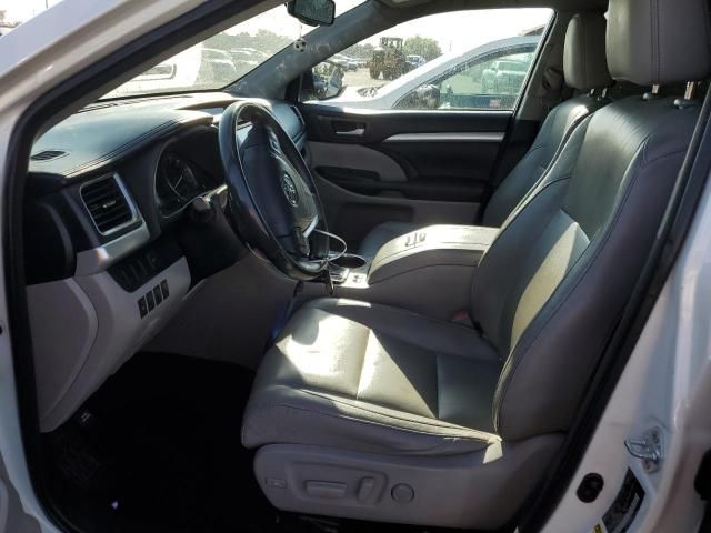 2016 Toyota Highlander XLE