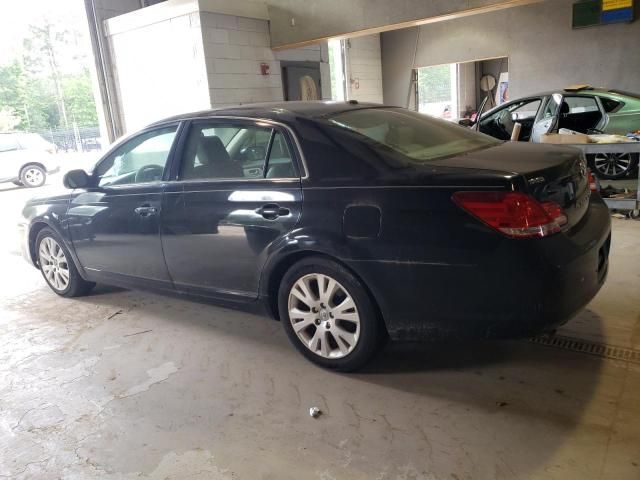 2010 Toyota Avalon XL