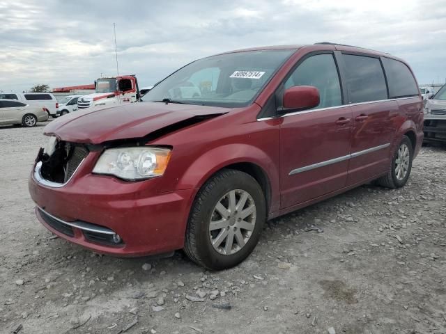 2013 Chrysler Town & Country Touring