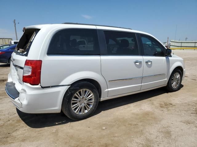 2015 Chrysler Town & Country Touring L