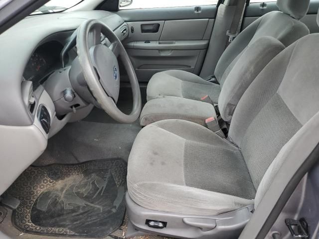 2006 Ford Taurus SE