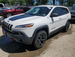 Salvage cars for sale at Bridgeton, MO auction: 2018 Jeep Cherokee Trailhawk