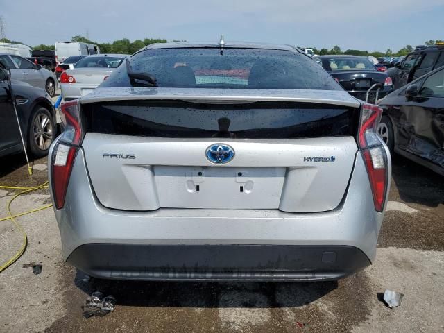 2016 Toyota Prius