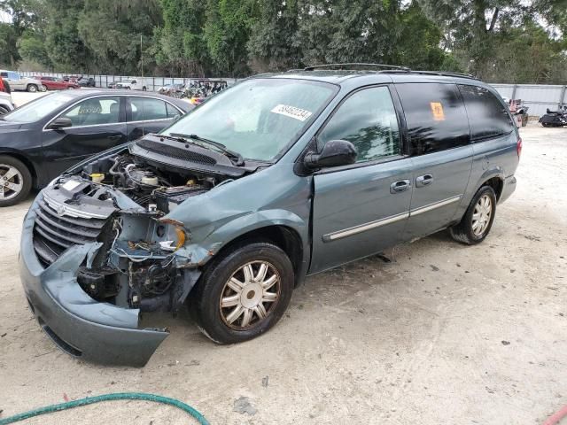 2007 Chrysler Town & Country Touring