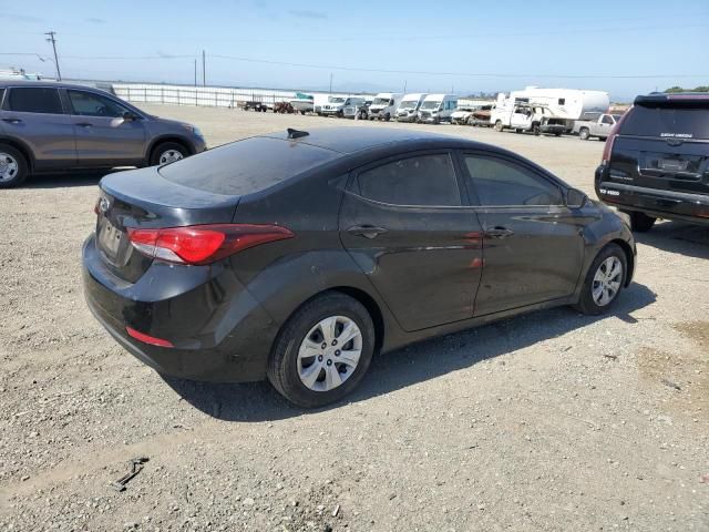 2016 Hyundai Elantra SE