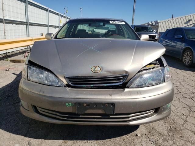 2000 Lexus ES 300