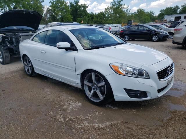 2011 Volvo C70 T5