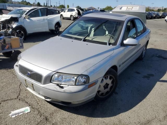 2001 Volvo S80