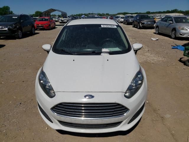 2016 Ford Fiesta SE