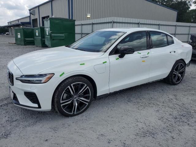2022 Volvo S60 T8 Recharge R-DESIGN Expression