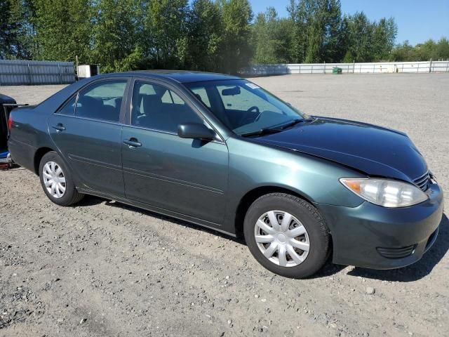 2005 Toyota Camry LE