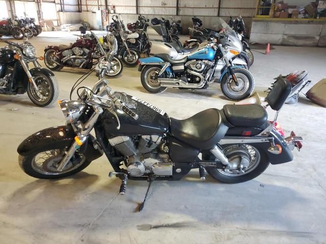 2004 Honda VT750 CA