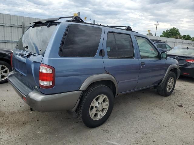 2000 Nissan Pathfinder LE