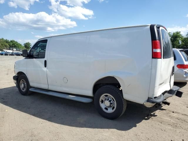 2018 Chevrolet Express G2500