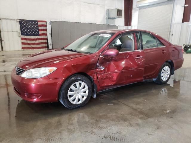 2005 Toyota Camry LE