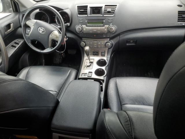 2010 Toyota Highlander SE