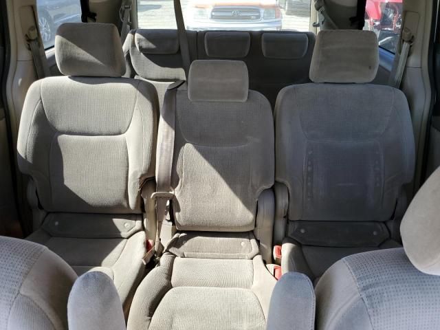 2005 Toyota Sienna CE