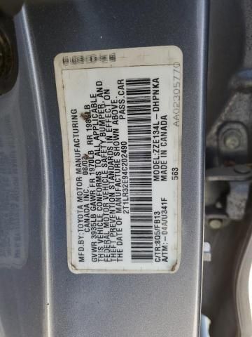 2004 Toyota Corolla Matrix Base