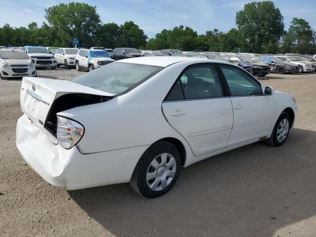 2004 Toyota Camry LE