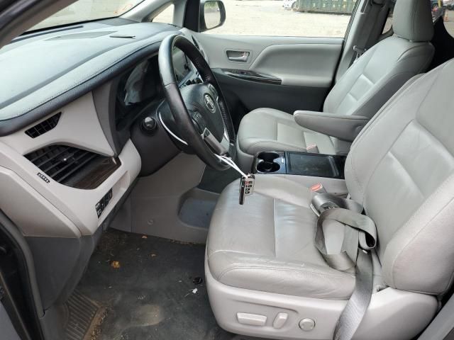 2015 Toyota Sienna XLE