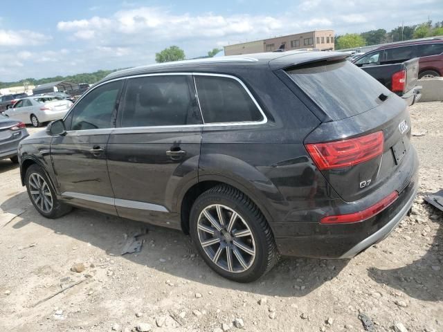 2017 Audi Q7 Premium Plus