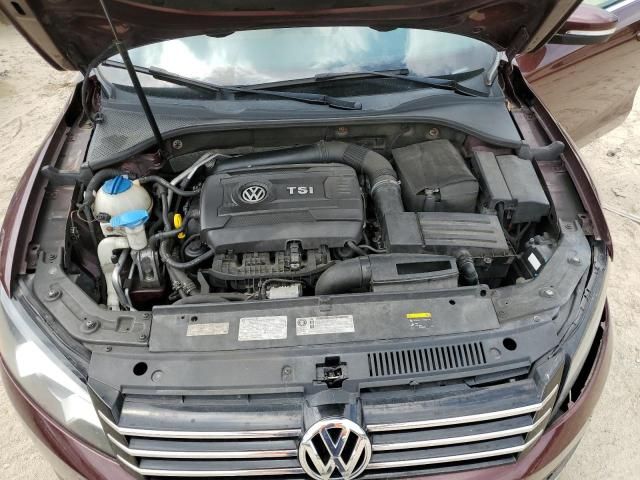 2014 Volkswagen Passat SE