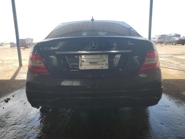 2014 Mercedes-Benz C 250